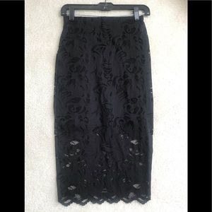 H&M Women’s Black Curve Hugging Dress; Size: XS